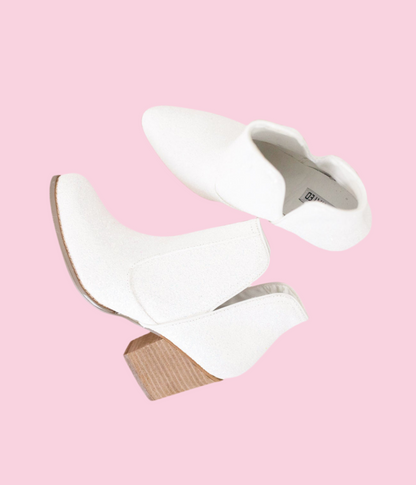 Fiera Booties in White